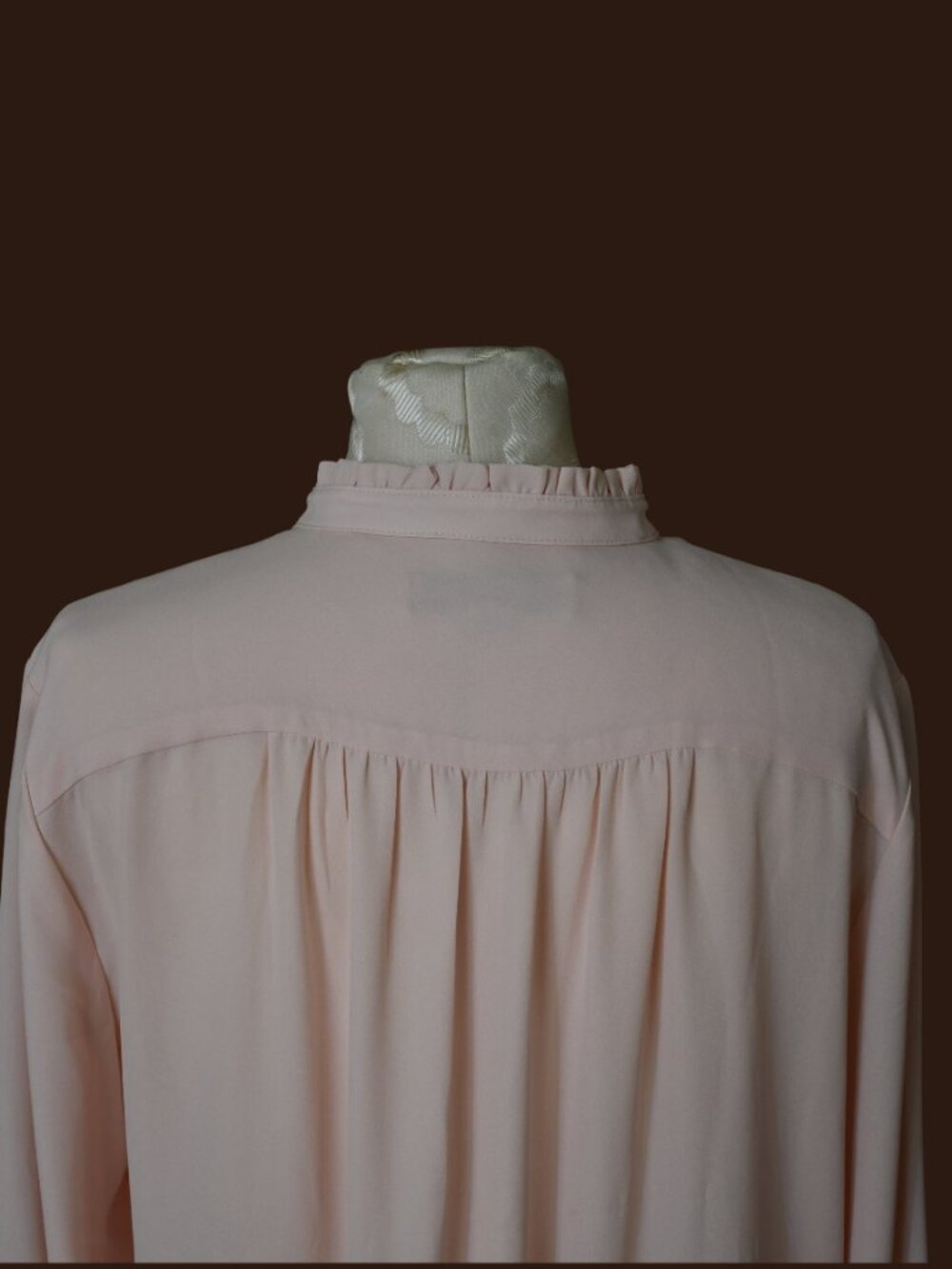 Loft Pale Pink Ruffle top - Picture 2 of 6